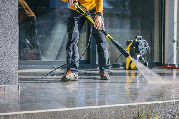 Best Roof Washing  in Clarksburg, WV
